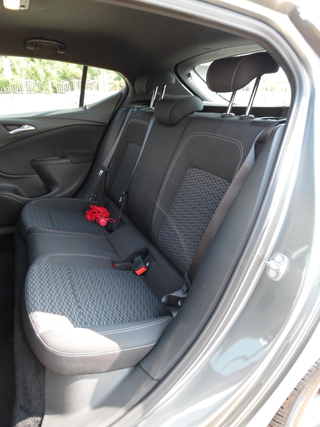 Opel Astra 1.6 CDTi Berlina 5 porte Dynamic