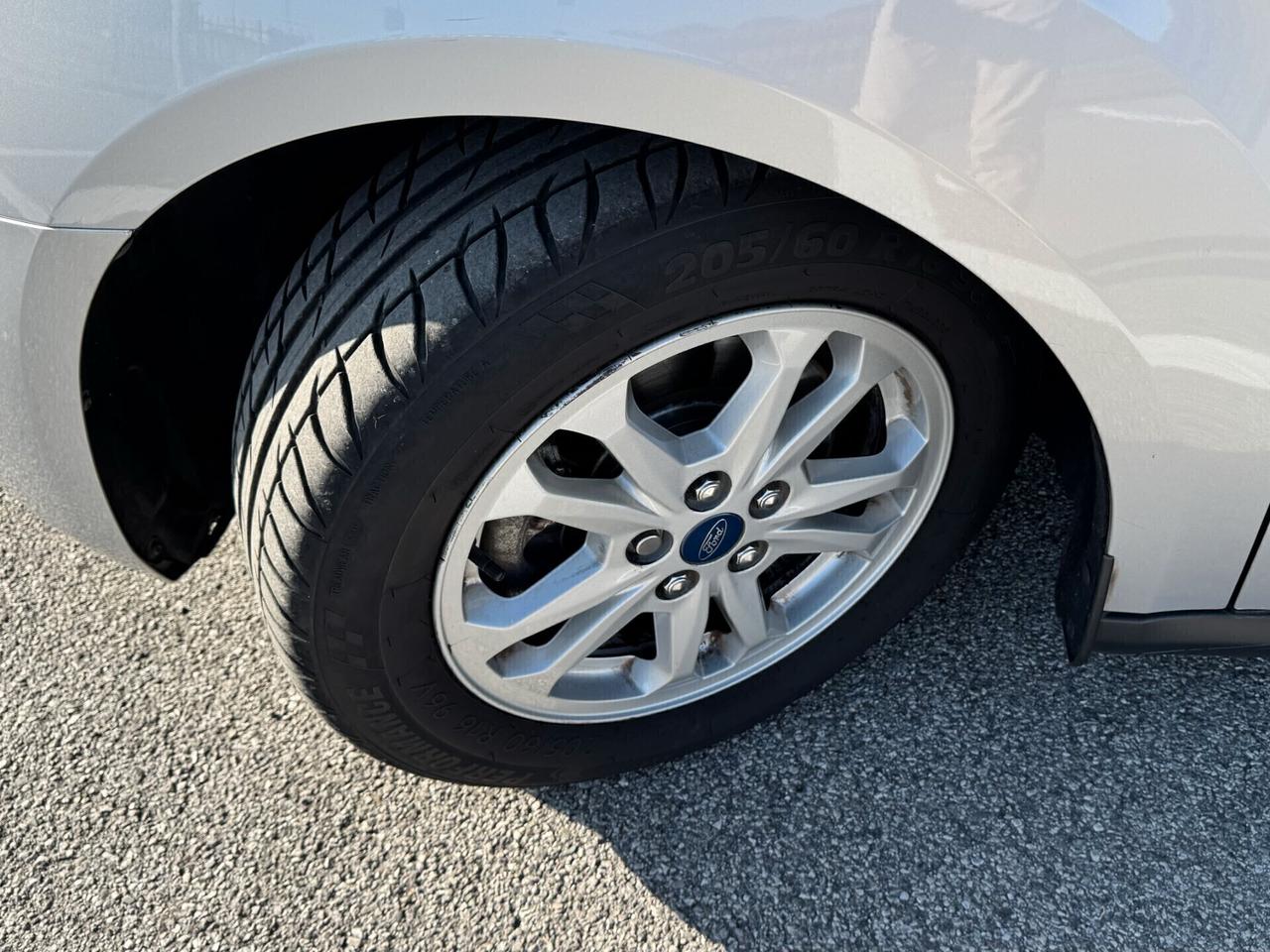 Ford Tourneo Connect Plus 1.5 TDCi 100CV 5p.