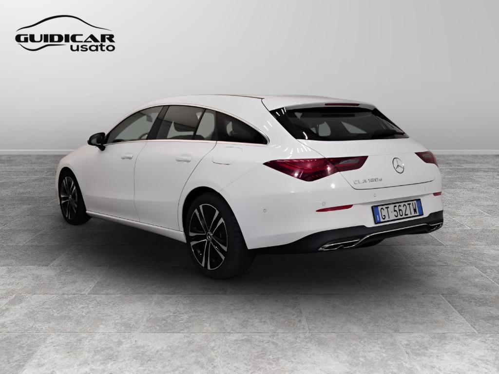 Mercedes-Benz CLA Sh.Brake - X118 2023 - CLA Shooting Brake 180 d Progressive Advanced auto