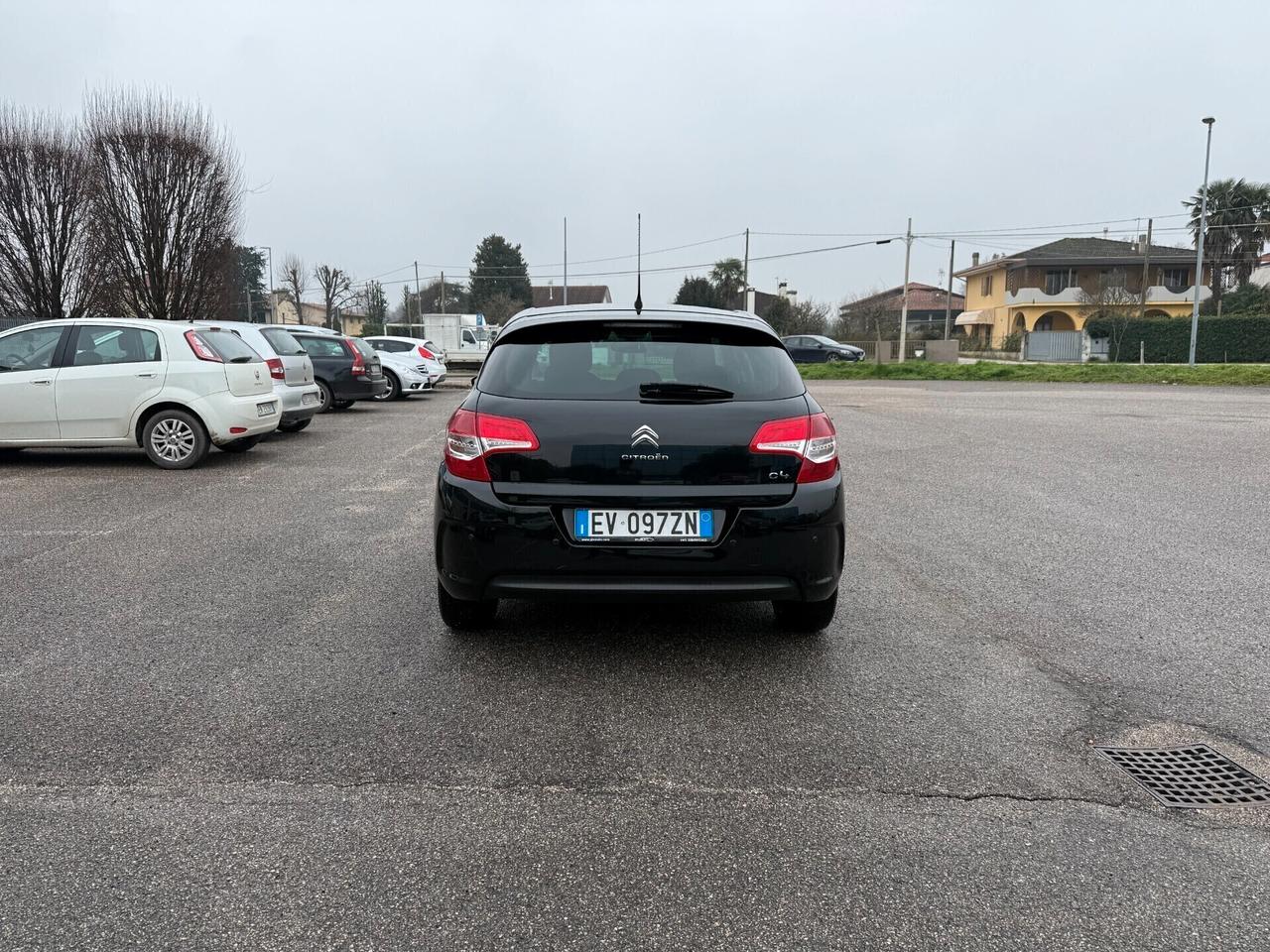 Citroen C4 1.6 HDi 90 FAP Van Attraction