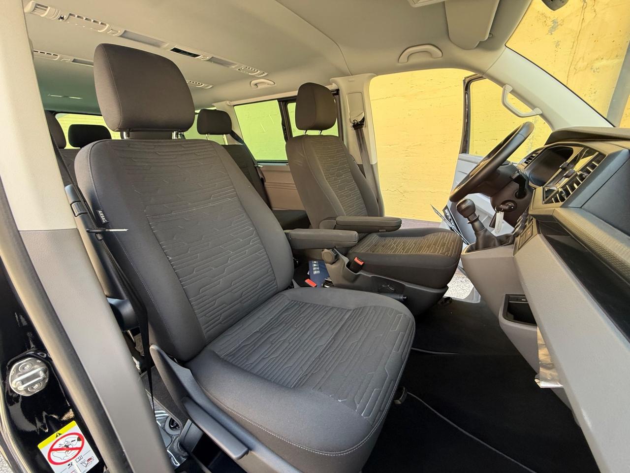 Volkswagen Caravelle 2.0 TDI 150CV "PASSO LUNGO-IVA ESPOSTA-KM 15000 !!!"