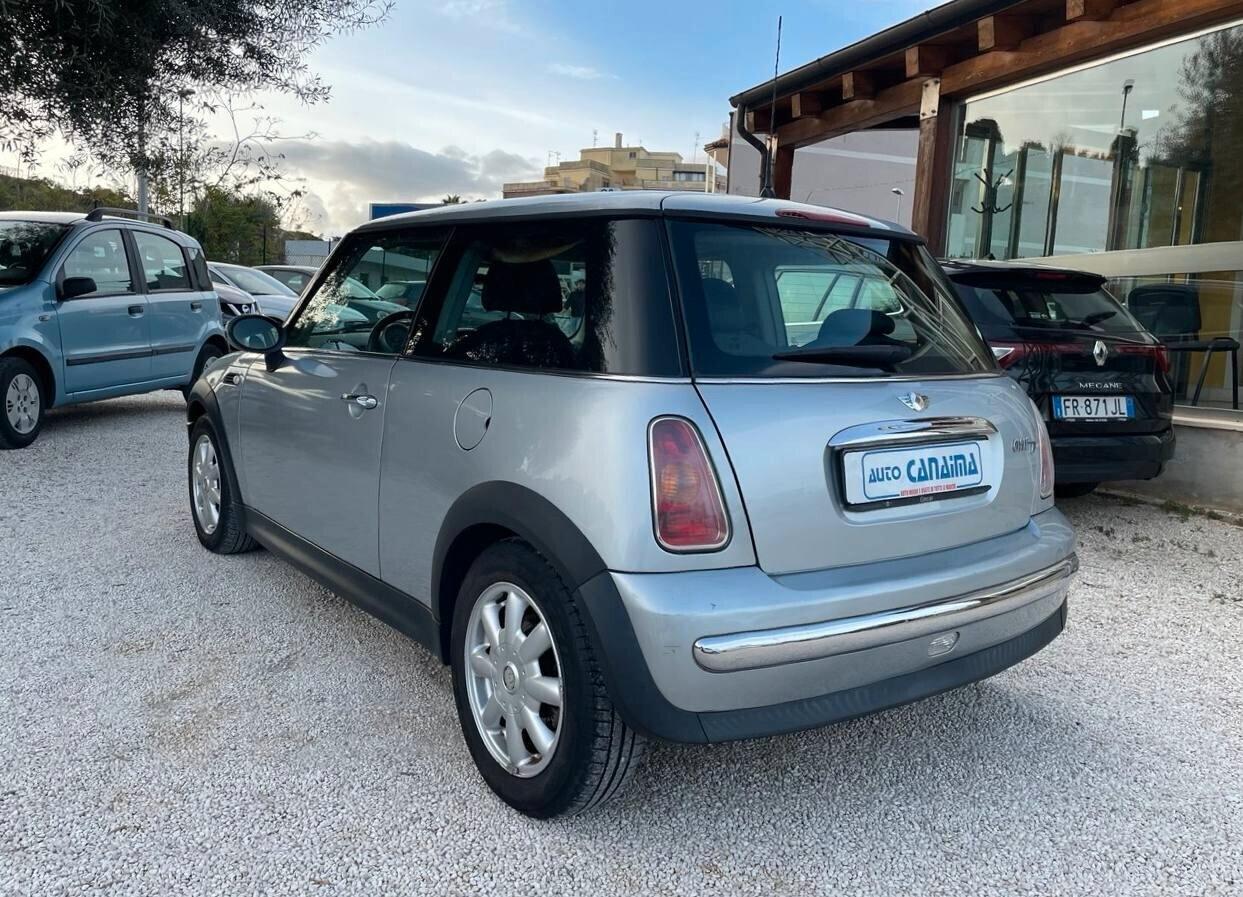 MINI ONE 1.4 D - 2006
