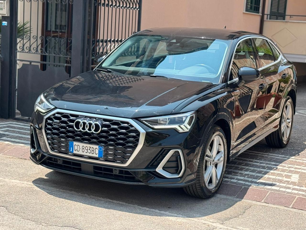 Audi Q3 SPB 35 TDI S tronic quattro edition