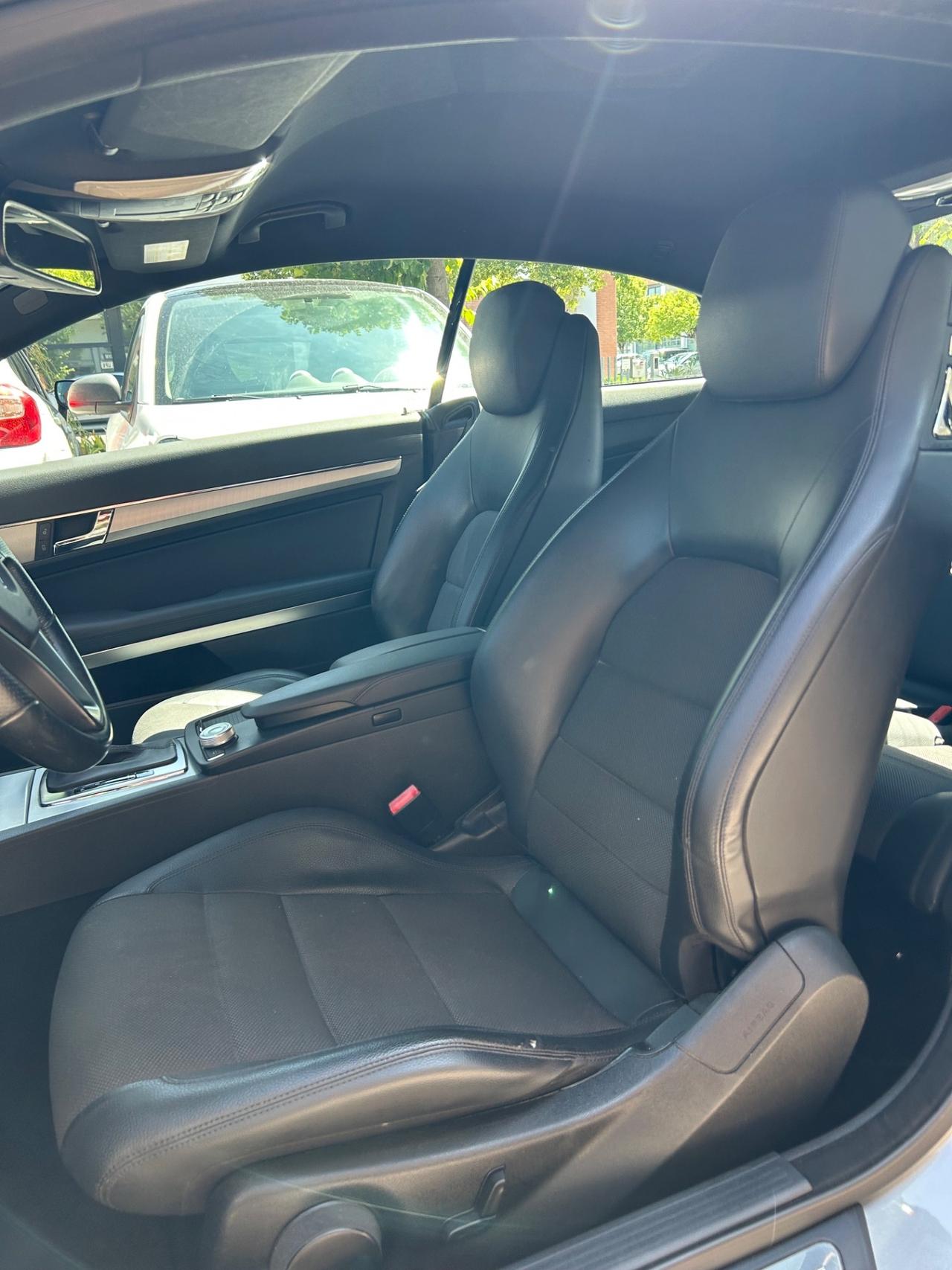 Mercedes-benz E 220 CDI Coupé BlueEFFICIENCY