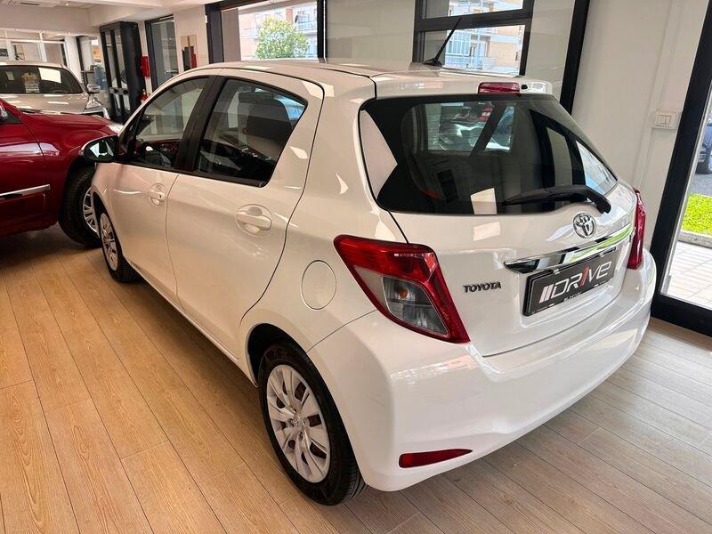 Toyota Yaris Yaris 1.0 5 porte Active