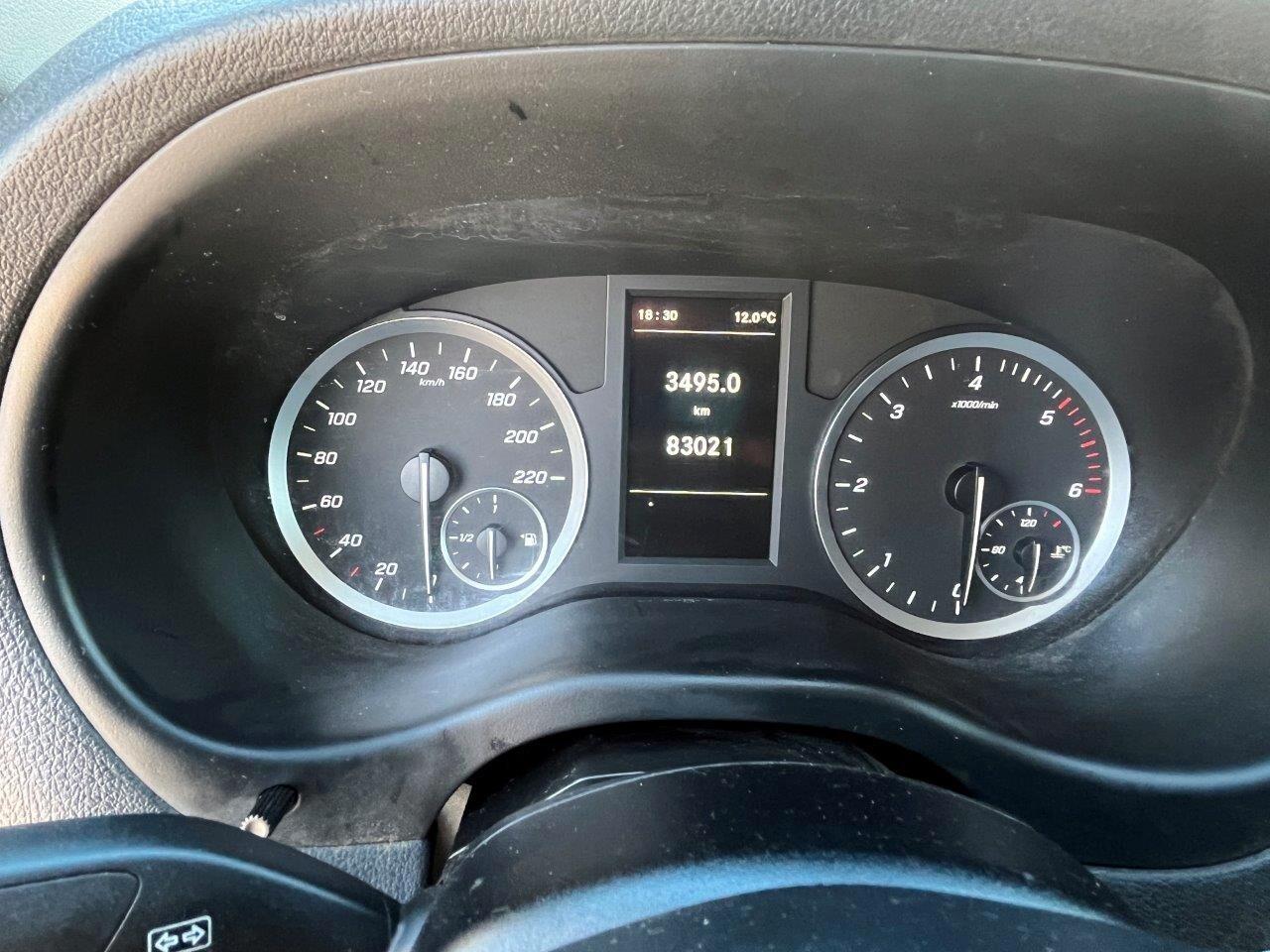 Mercedes Benz Vito (Armada) 110 Long FP