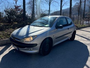 Peugeot 206 1.1 3p. NEOPATENTATI