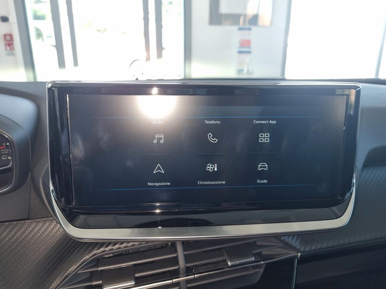 Peugeot 2008 12 PT STYLE