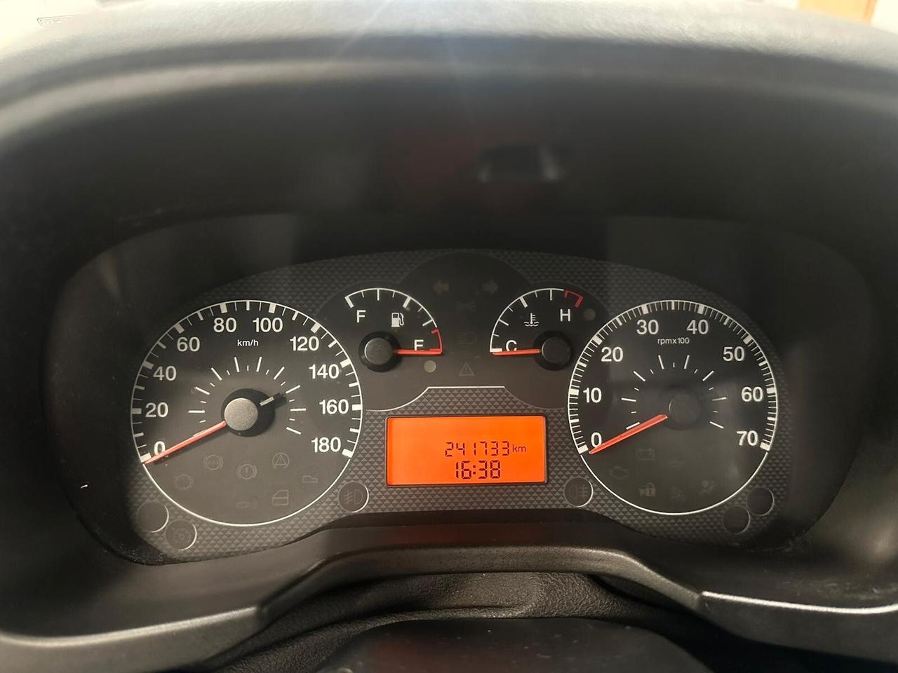 Fiat Qubo 1.3 MJT 75 CV Trekking