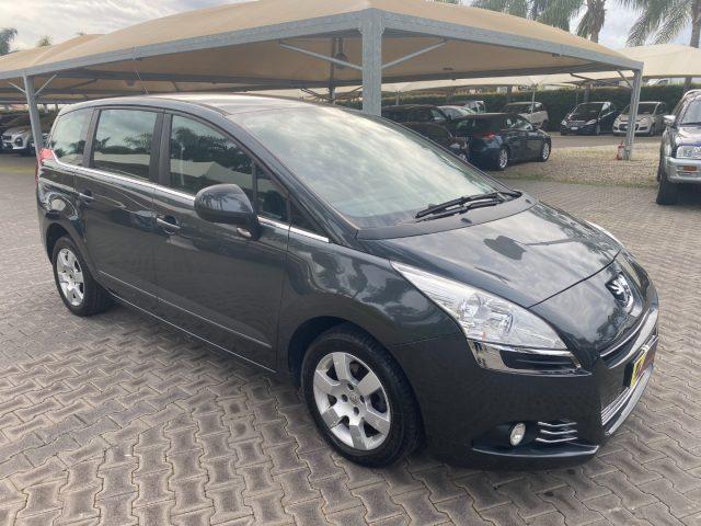 PEUGEOT 5008 1.6 HDi 115CV Business 7 posti