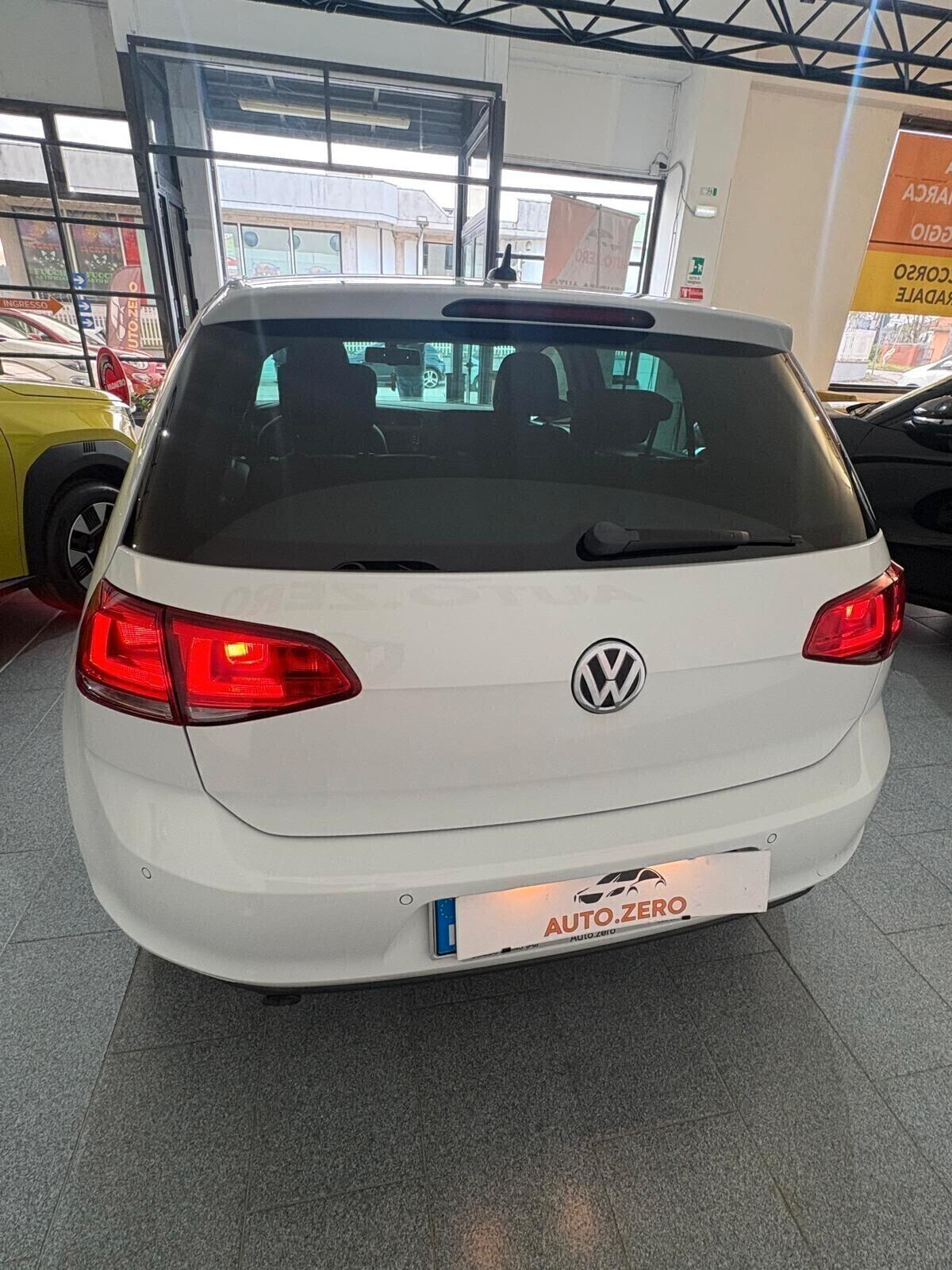 Volkswagen Golf 1.6 TDI DSG 5p. Highline BlueMotion Technology