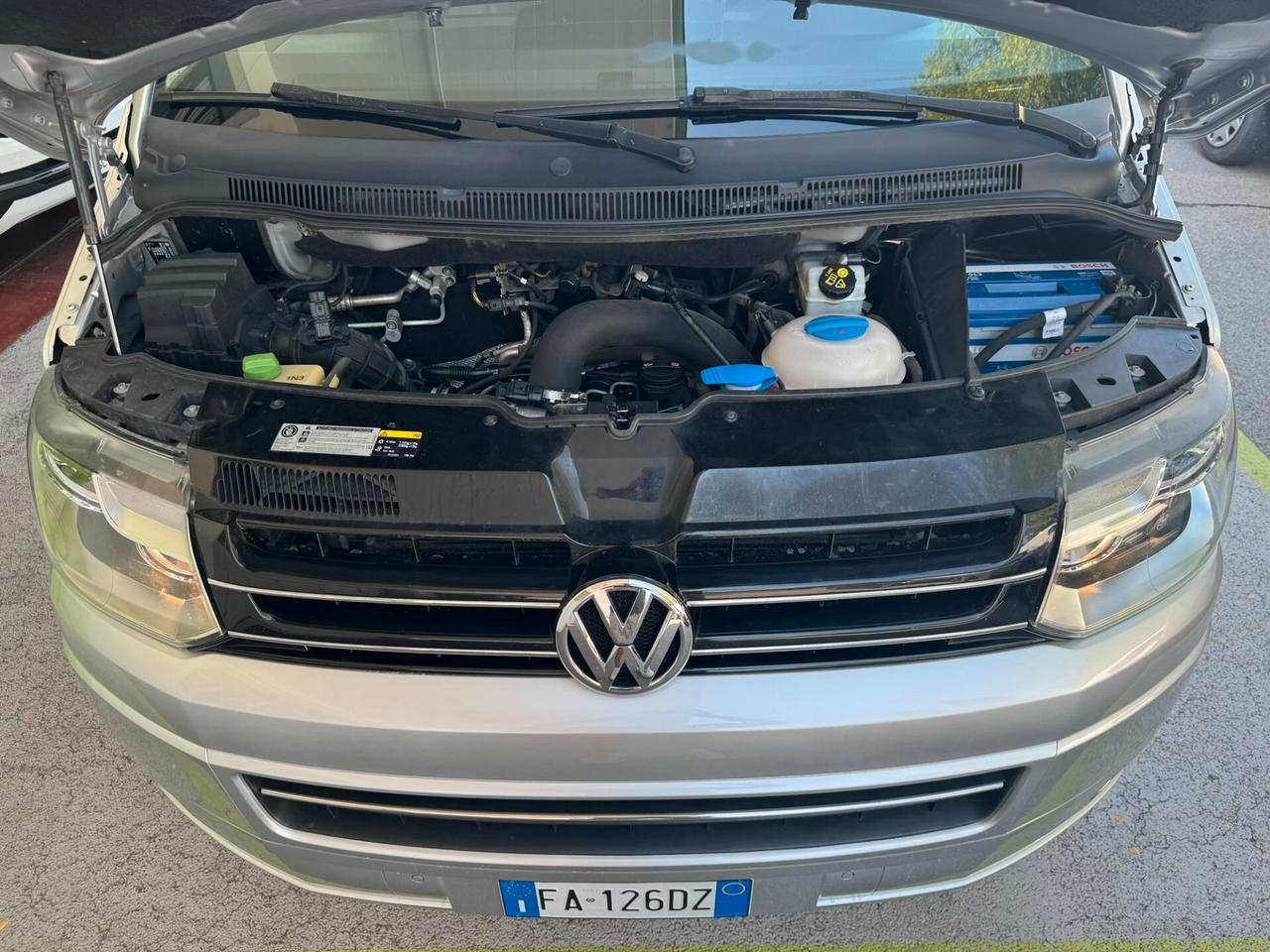 Volkswagen Multivan T5 2.0TD HIGHLINE 140cv DSG 7P