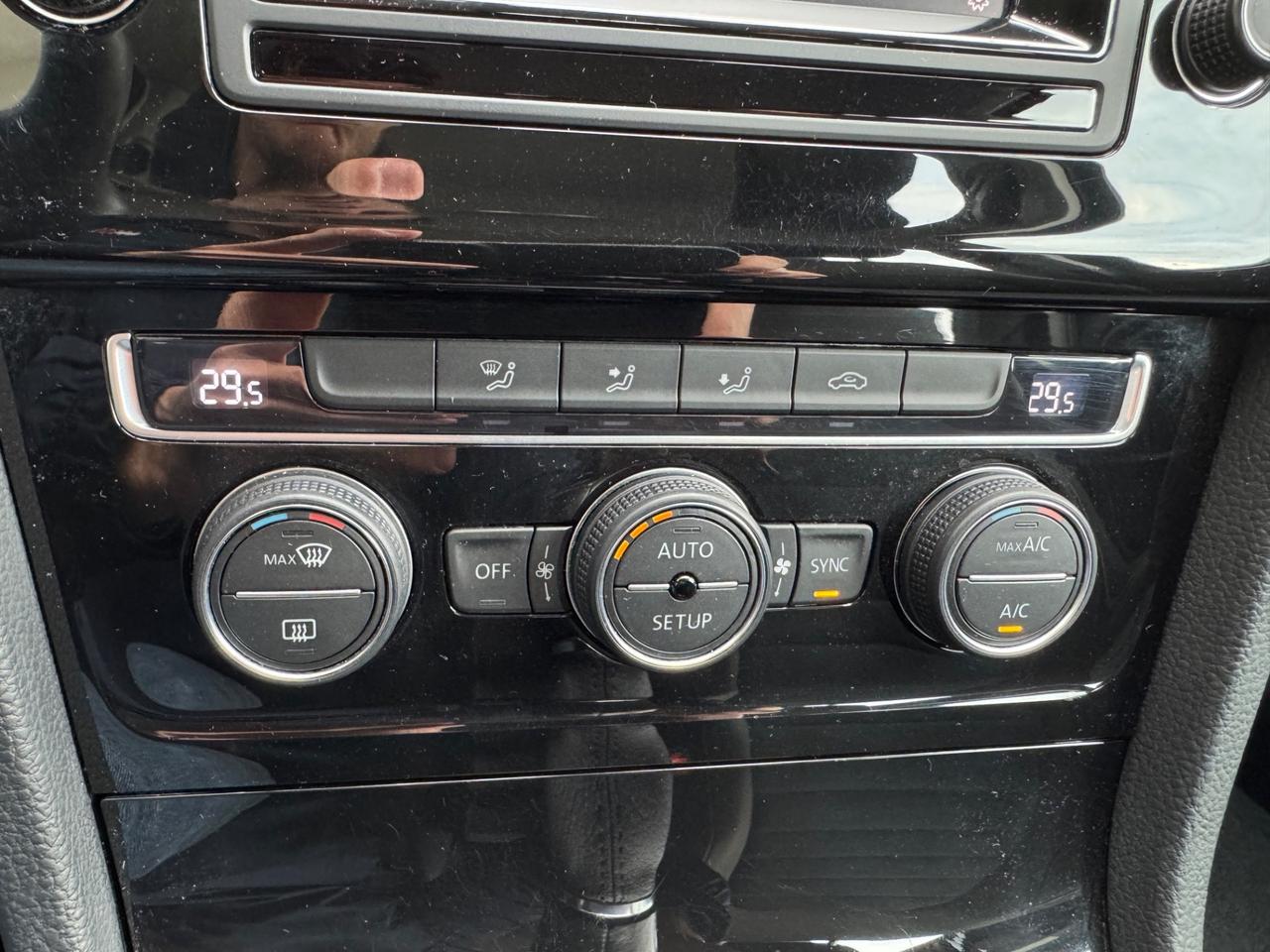 Volkswagen Golf 1.4 TSI 3 PORTE Higline