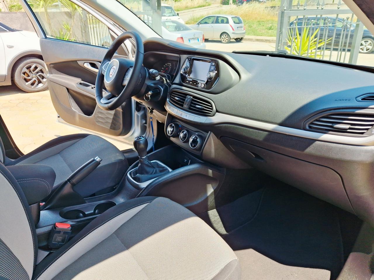 Fiat Tipo 1.3 Mjt 4 porte Lounge "Perfetta!