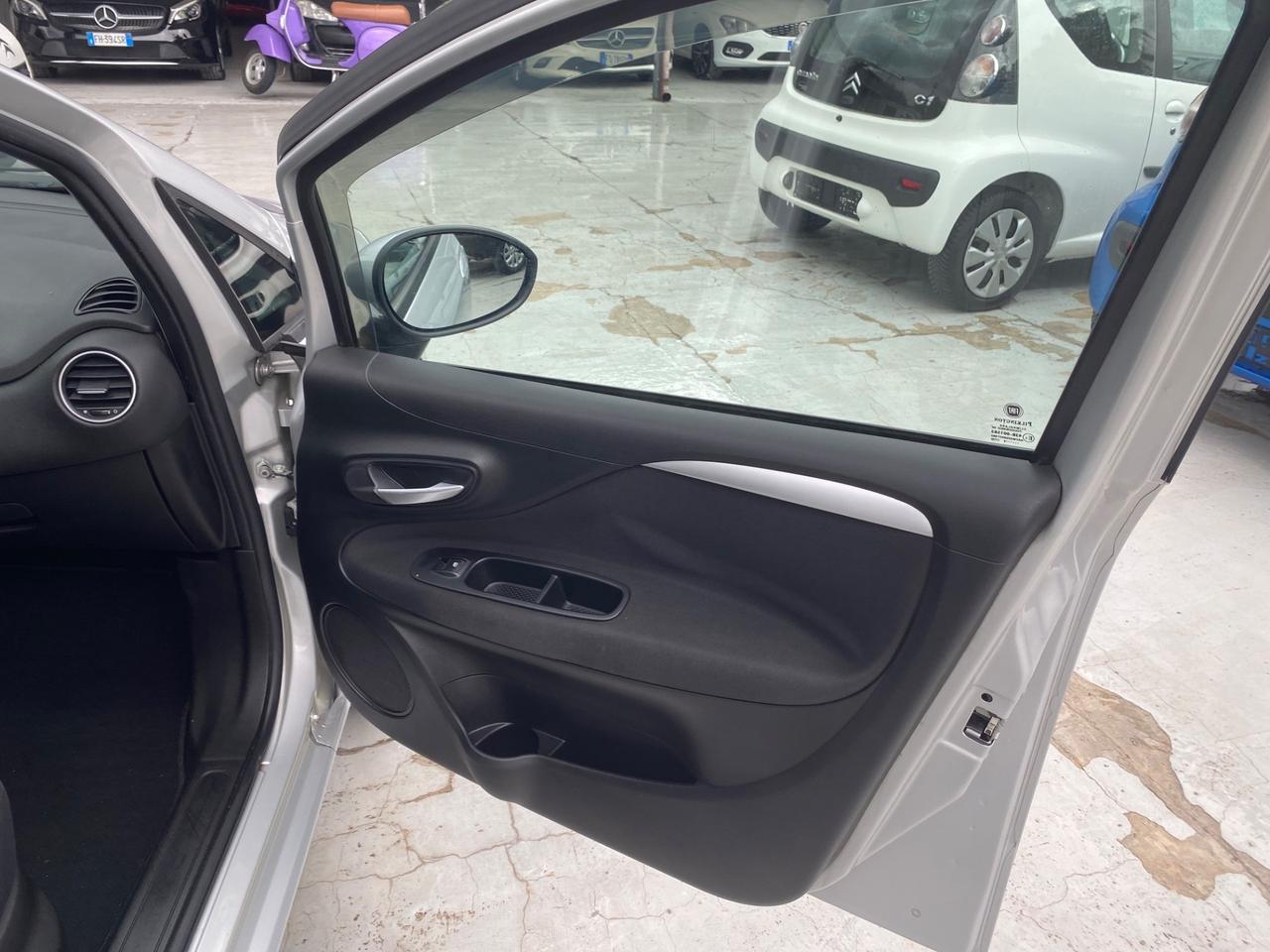 Fiat Punto 1.3 MJT II 75 CV 5 porte Lounge