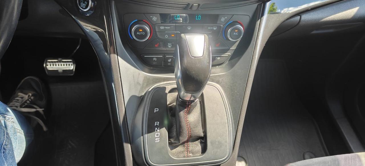 Ford Kuga 2.0 tdci Titanium Business s&s awd 150cv powershift