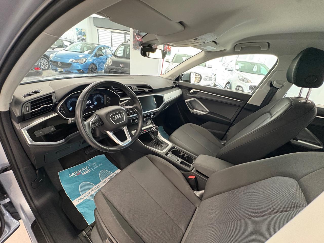 Audi Q3 35 TDI S tronic Business Advanced