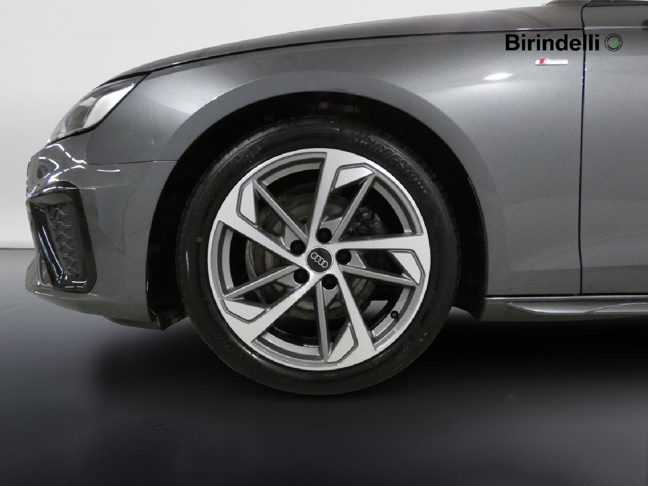 AUDI A4 5ª serie - A4 Avant 35 TDI/163 CV S tronic S line edition