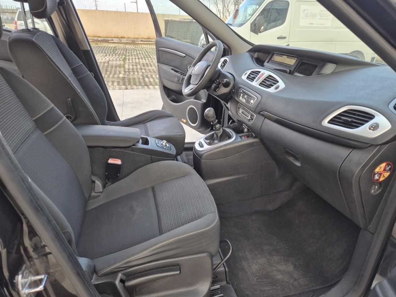 Renault Scenic Scénic X-Mod 1.5 dCi 110CV Luxe