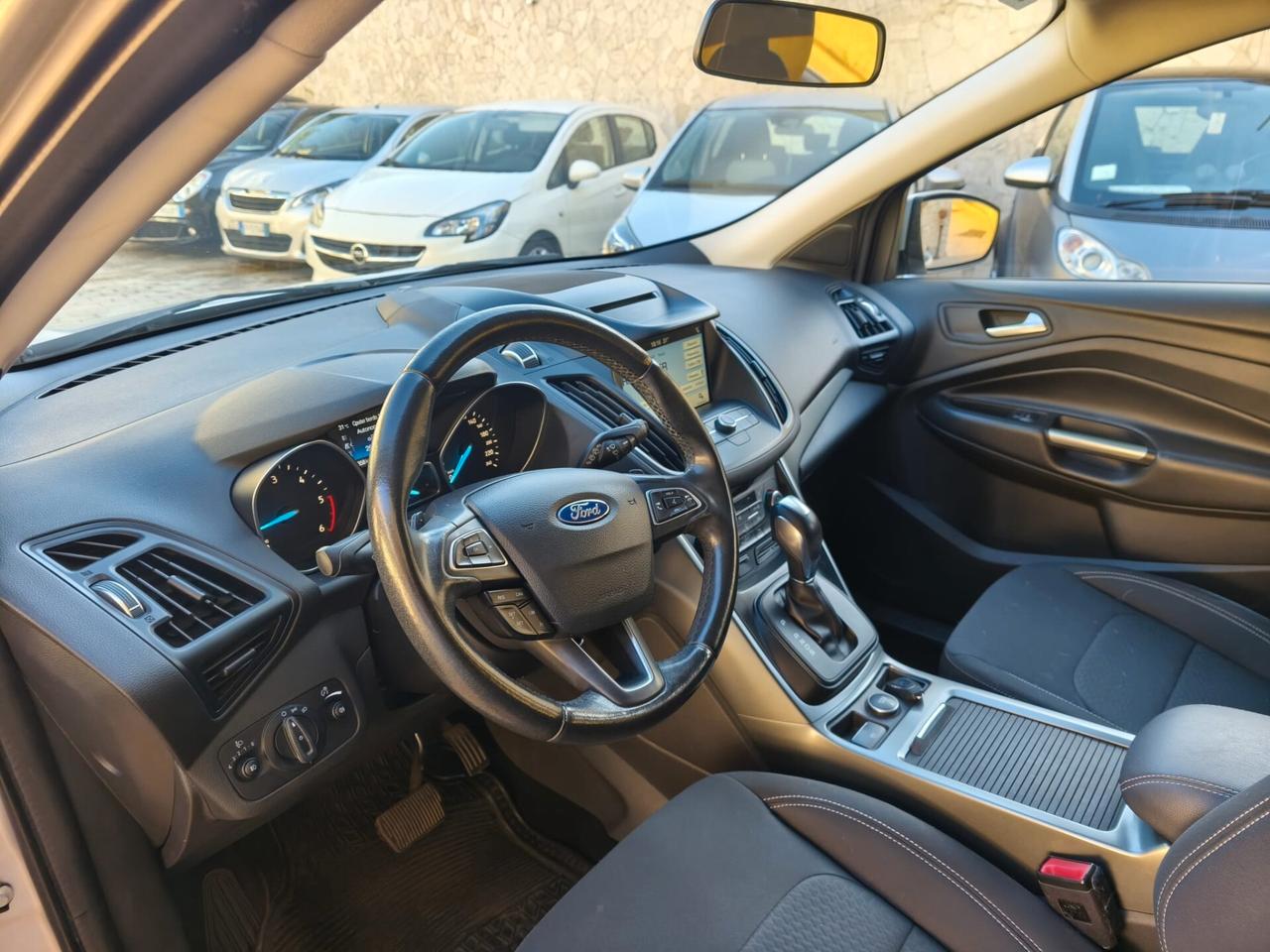 Ford Kuga 1.5 TDCI 120 CV S&S 2WD Plus