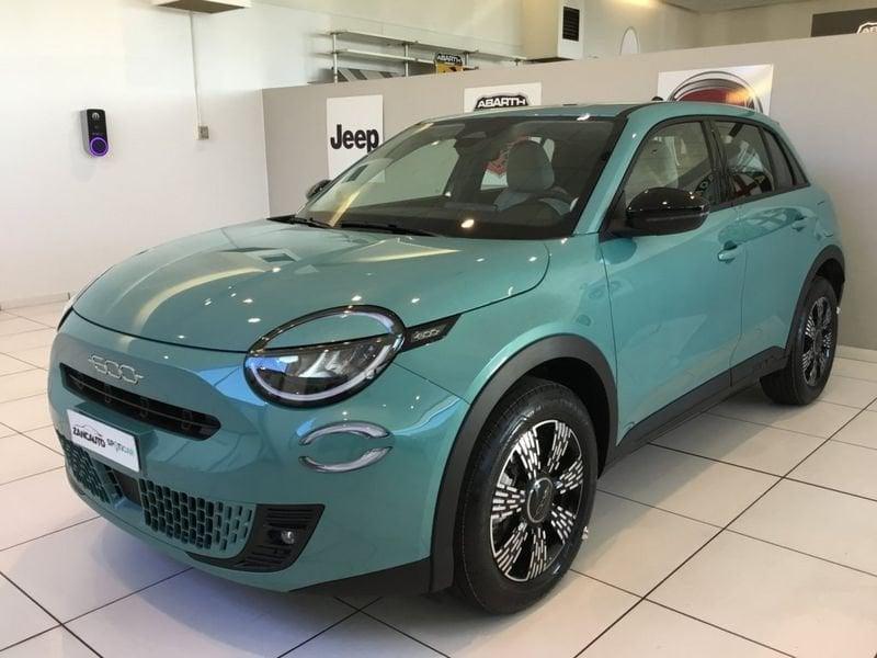 FIAT 600 600 Hybrid 145 CV DCT MHEV Icon MY24 + EXTRA
