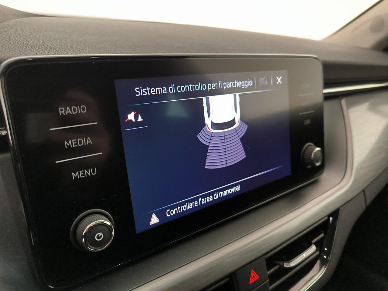 Skoda Kamiq 1.0 tsi scoutline 110cv