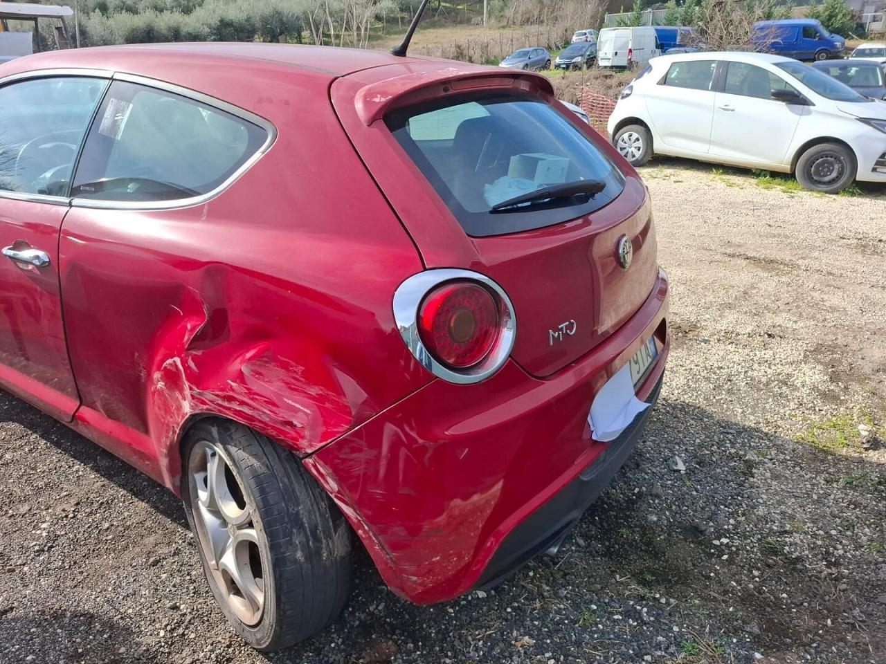 ALFA ROMEO MITO 1.4 BENZINA SINISTRATA MARCIANTE