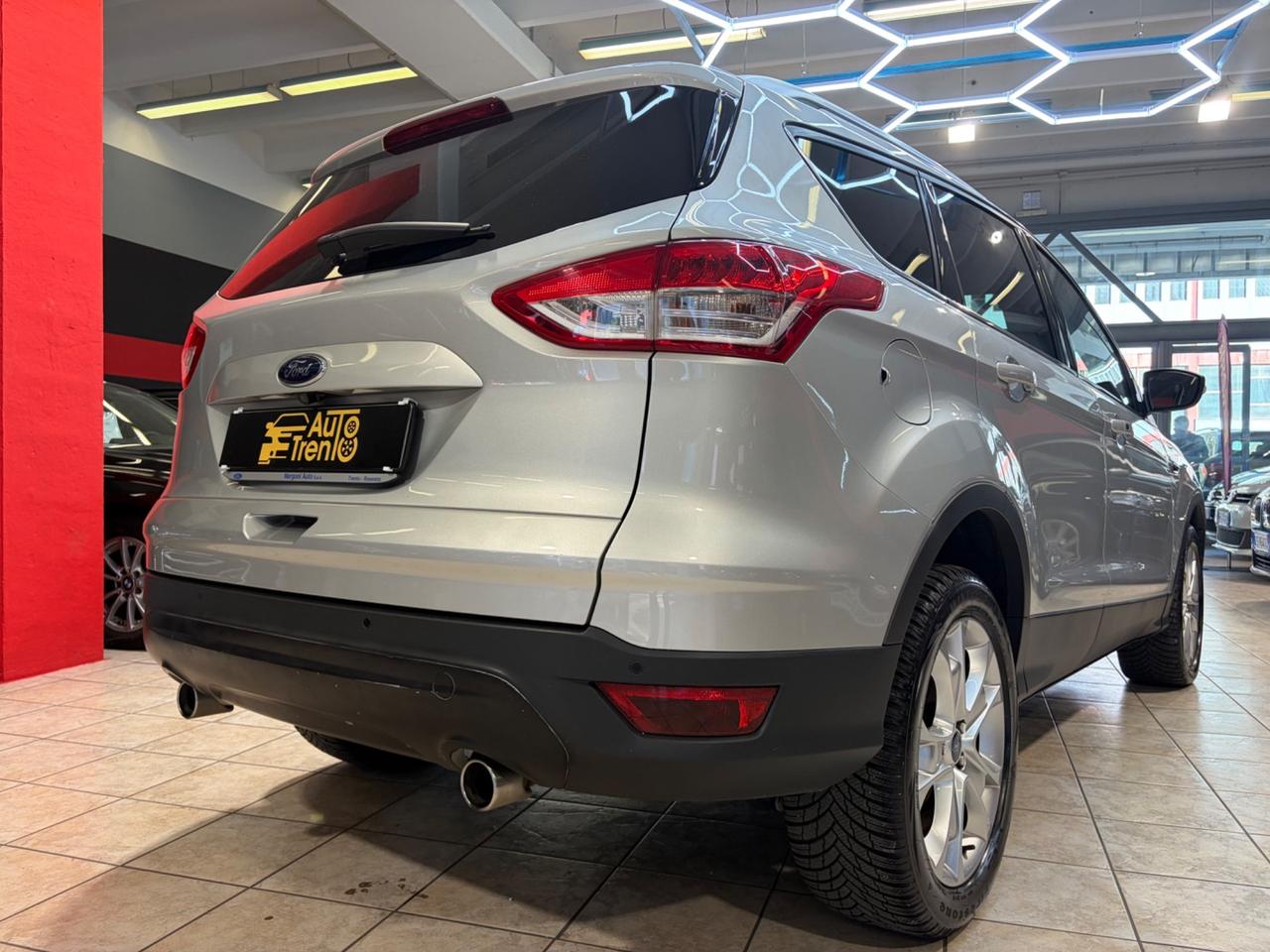 Ford Kuga 2.0 TDCI 163 CV 4WD Powershift Titanium