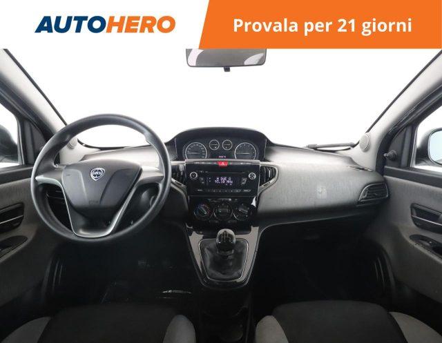 LANCIA Ypsilon 1.2 69 CV 5 porte Silver