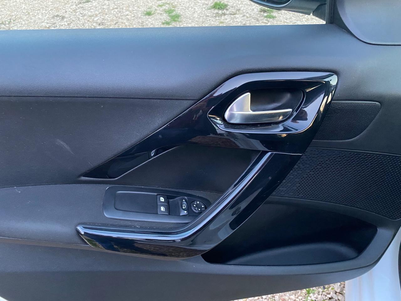 Peugeot 208 BlueHDi 75 5 porte Allure