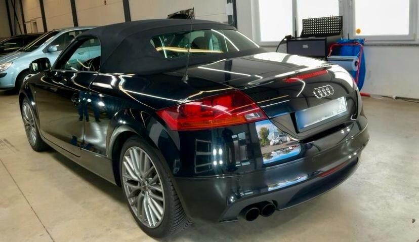 Audi TT Roadster 1.8 TFSI 160CV 6 marce CRONOLGIA COMPLETA TAGLIANDI!!