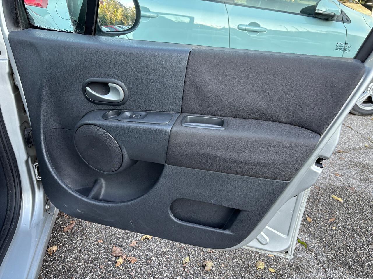 Renault Modus 1.2 16V OK Neopatentati