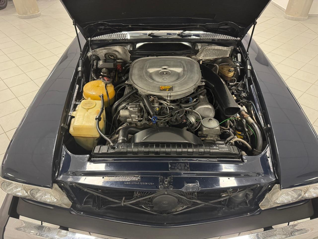 Mercedes-Benz SL 380