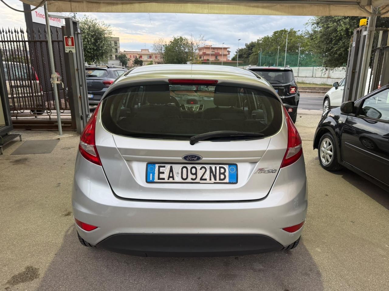 Ford Fiesta 1.4 5 porte Bz.- GPL Titanium
