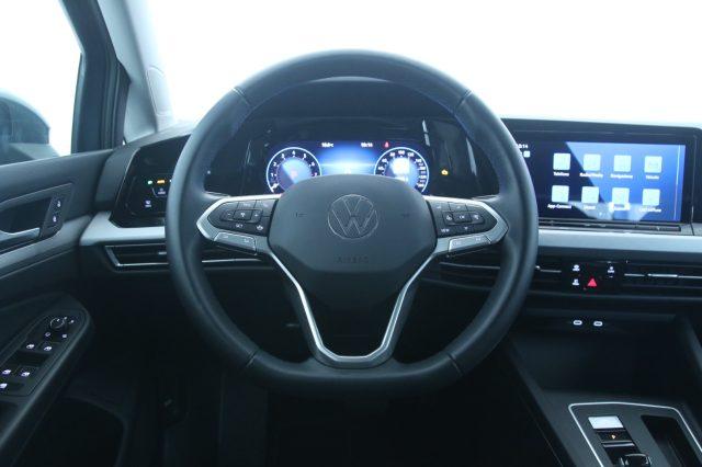 VOLKSWAGEN Golf 1.0 eTSI EVO DSG Life / Neopatentati