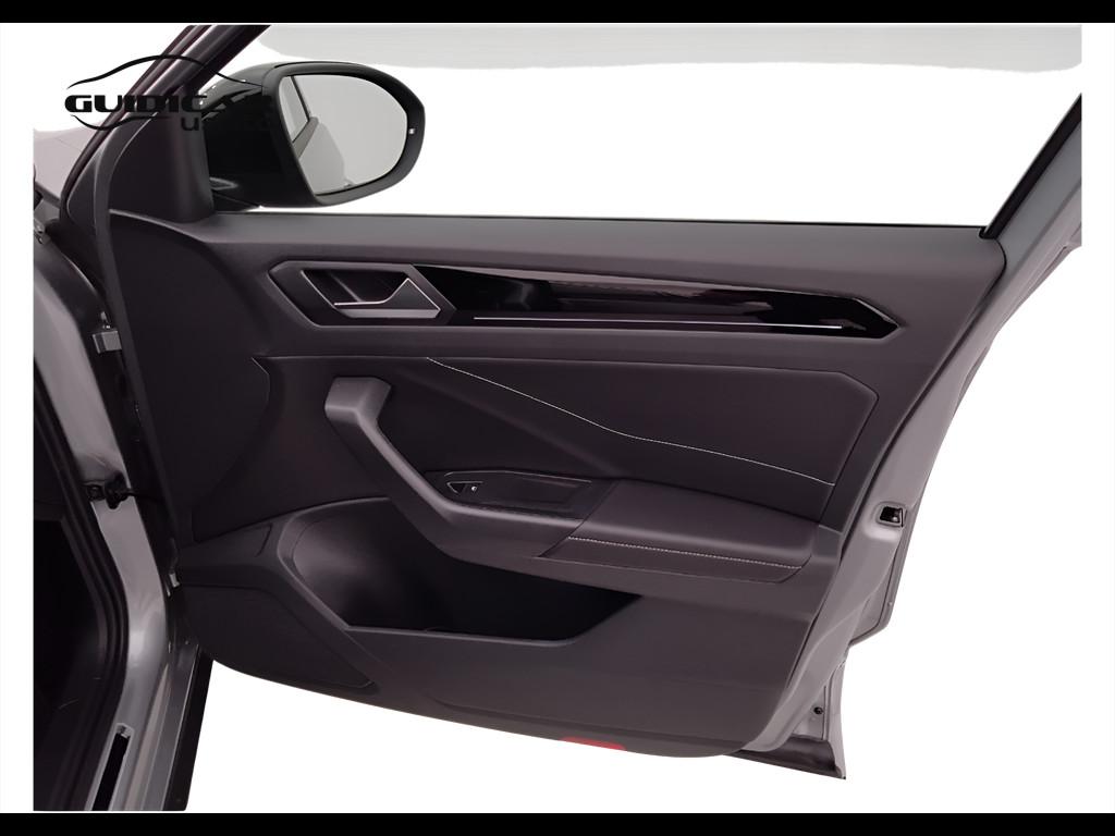 VOLKSWAGEN T-Roc 2022 - T-Roc 2.0 tdi R-Line 150cv dsg