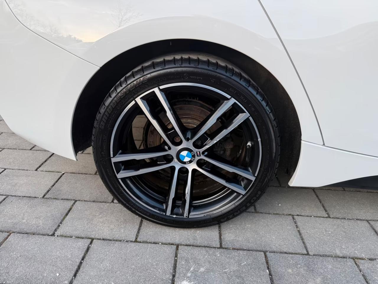 Bmw 118 118i 5p. Msport