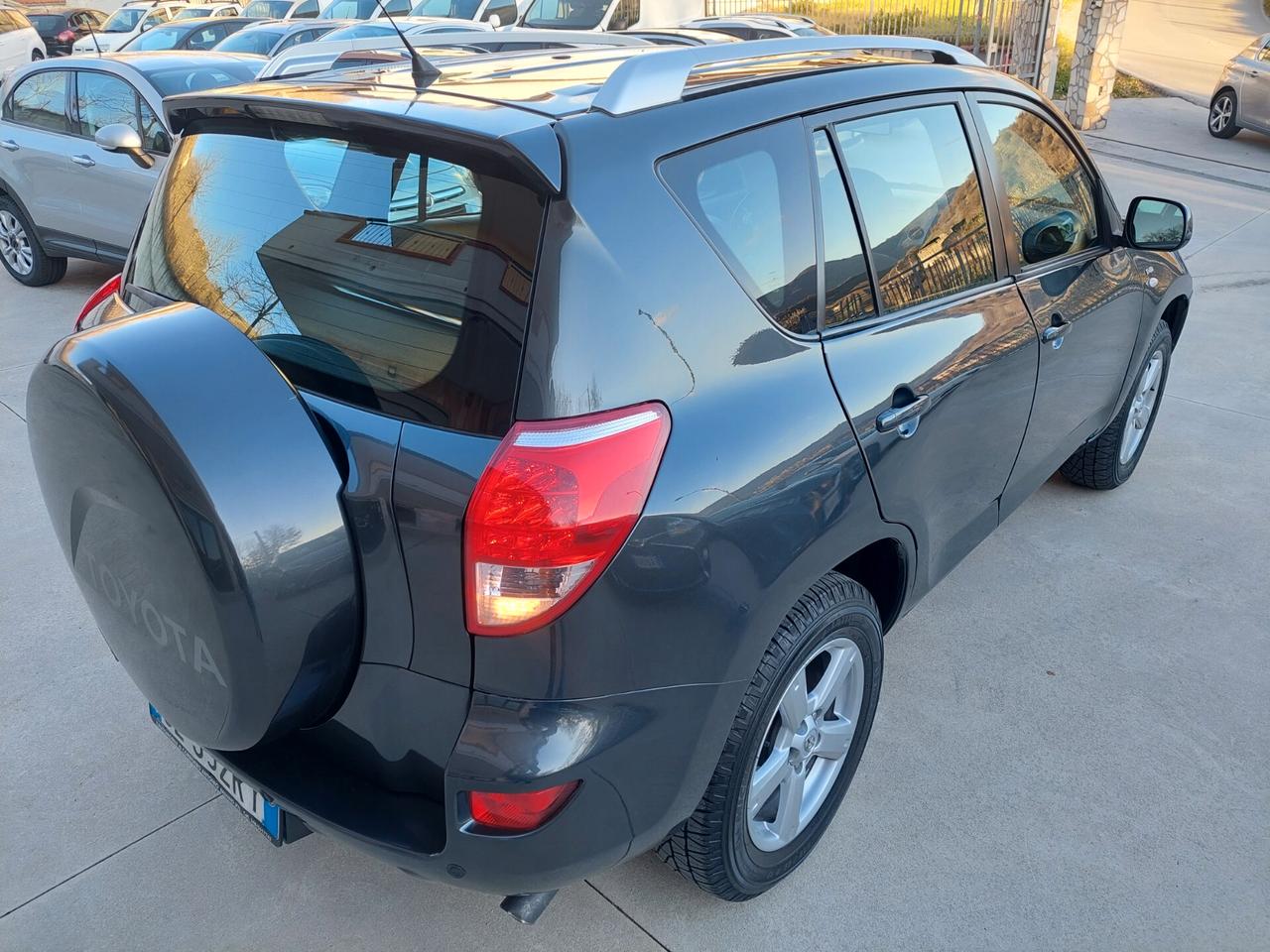 Toyota RAV 4 RAV4 2.2 D-4D 136 CV Sol