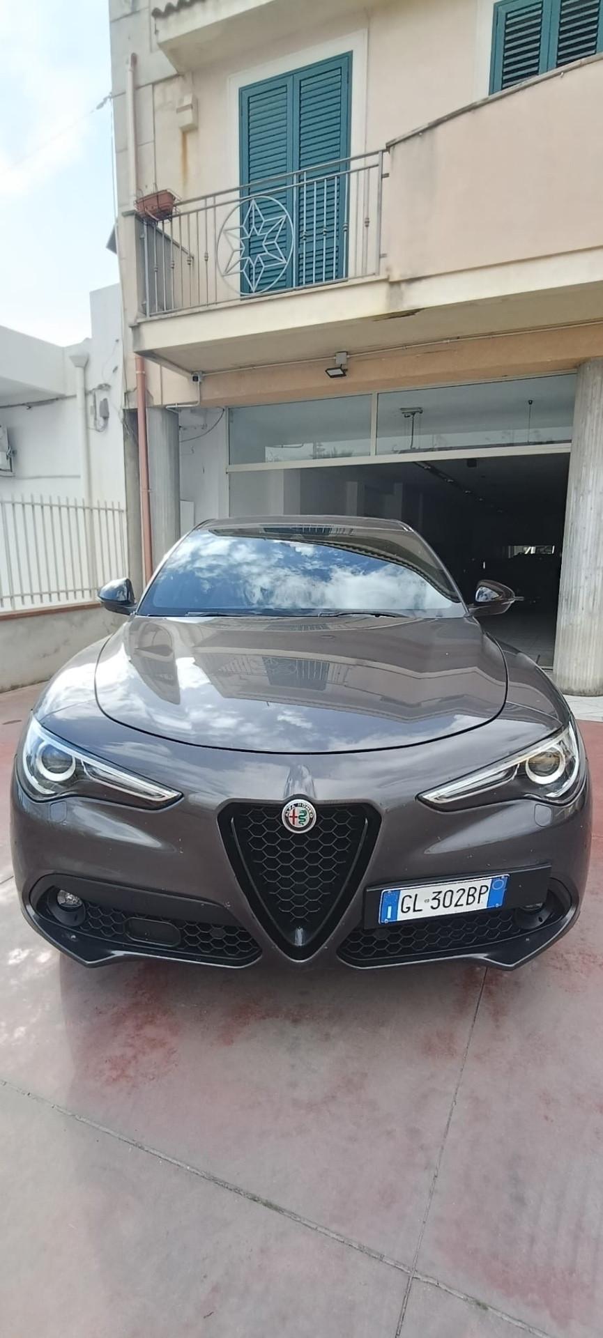 Alfa Romeo Stelvio 2.2 Turbodiesel 210 CV AT8 Q4 Veloce