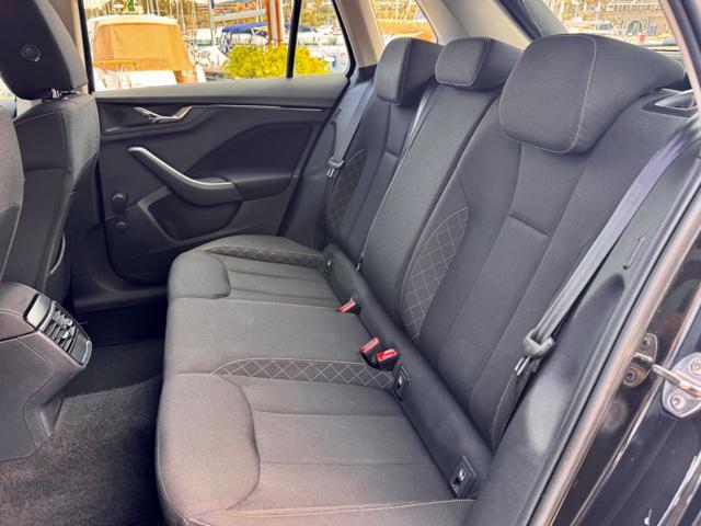 SKODA Kamiq 1.0 TSI 110 CV AMBITION+NAVI CARPLAY+ADAS