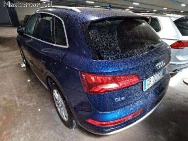 AUDI Q5 Q5 50 2.0 tfsi e Business quattro 299cv- GB027RD