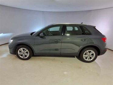 AUDI Q3 35 TDI S tronic Business