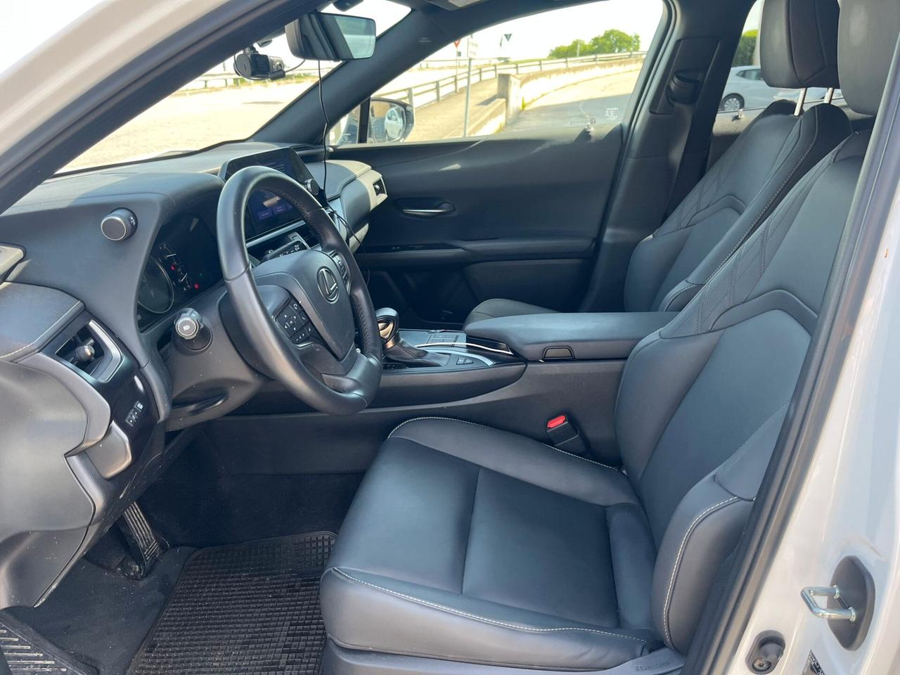 Lexus UX UX Hybrid F Sport