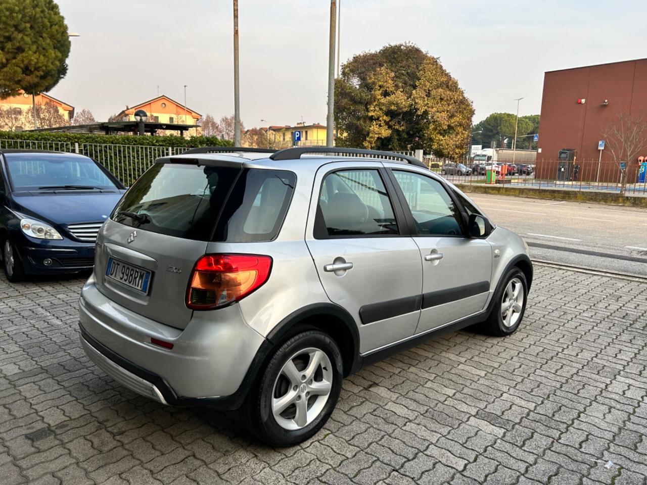 Suzuki SX4 1.6D NEOPATENTATI 4X4 Outdoor Line