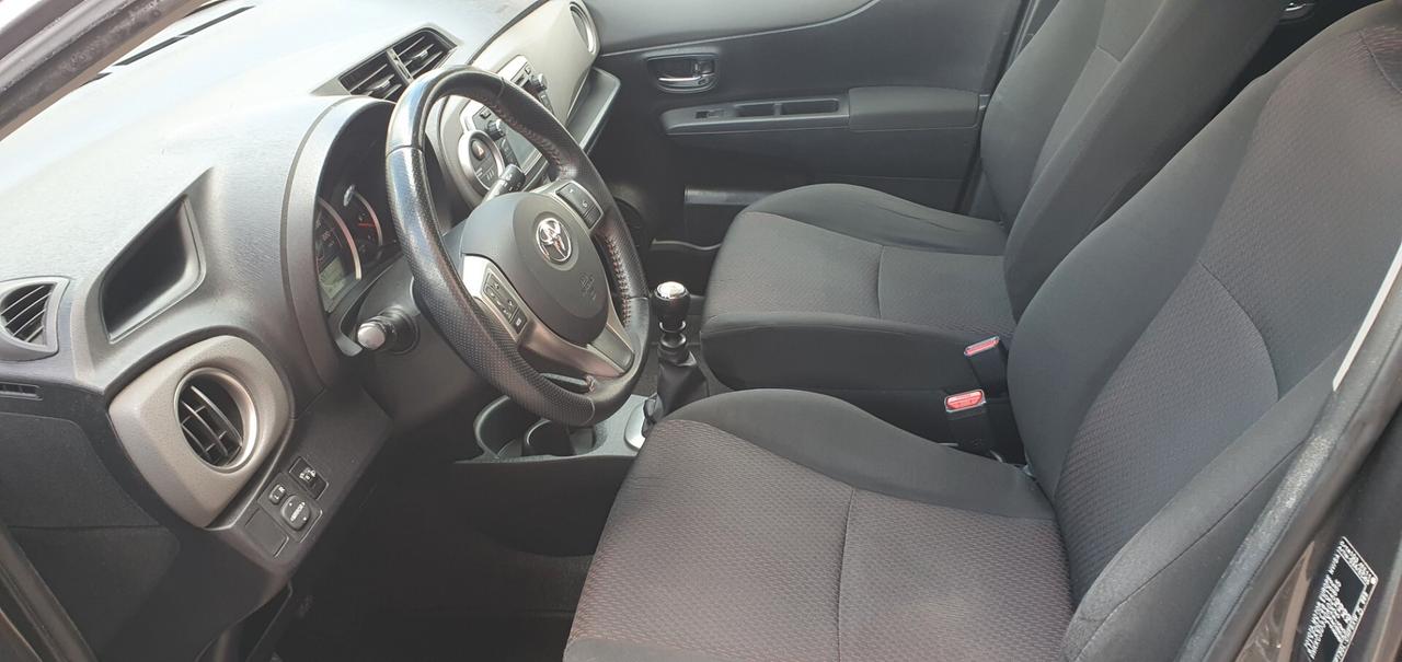 Toyota Yaris 1.4 D-4D 5 porte Lounge