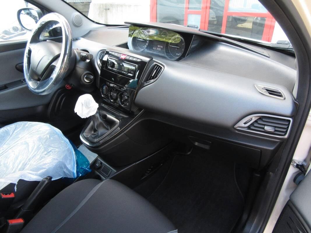 Lancia Ypsilon 1.3 mjt Gold s&s 95cv