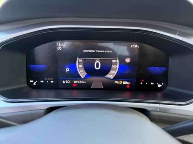 VOLKSWAGEN T-Roc 2.0 TDI DSG 2023 GARANZIA