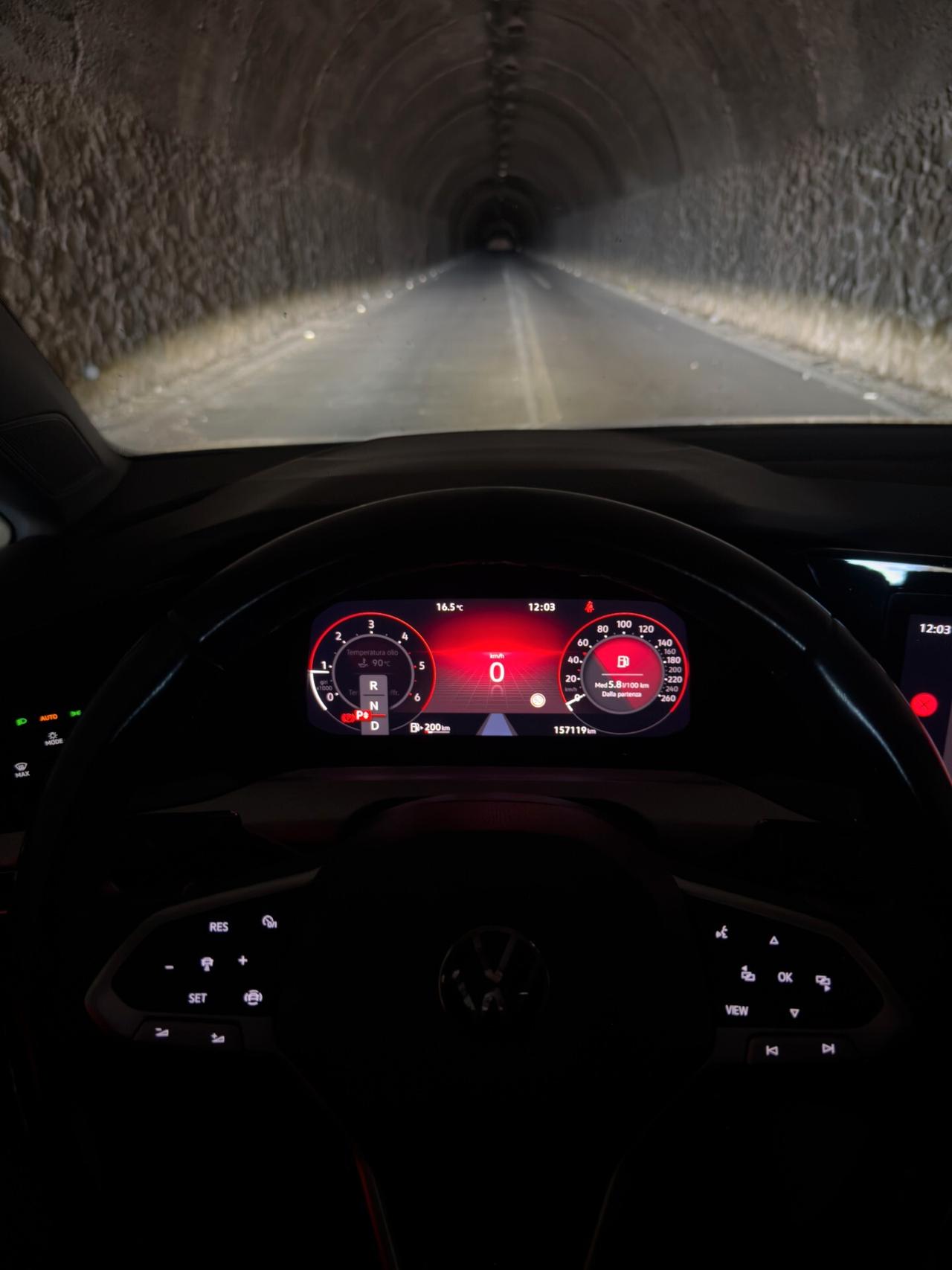 Volkswagen Golf 8 2.0 TDI EVO DSG SCR Life - 2021