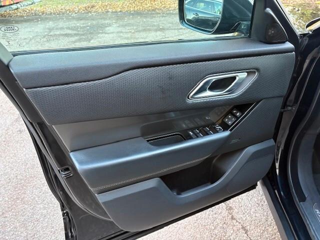 Land Rover Range Velar 2.0D I4 180 CV R-Dynamic HSE