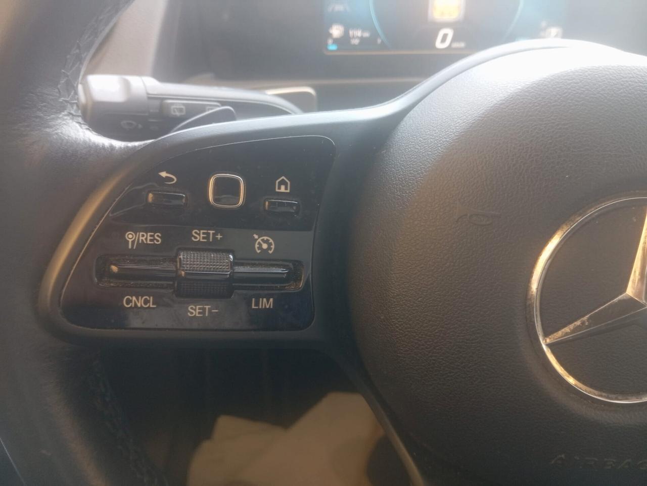 Mercedes-benz GLB 220 d Automatic 4Matic Sport (Garanzia 24-mesi?)